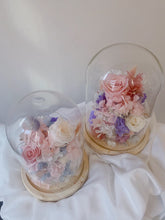 Fleuriste bouquet bell jar preserved flowers roses hydrangea fairy lights everlasting love