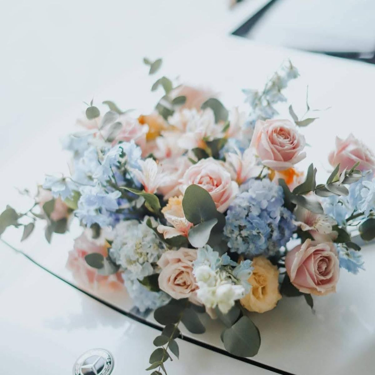 Fresh flowers wedding car decor blue white pink pastels hydrangea delphinium Singapore