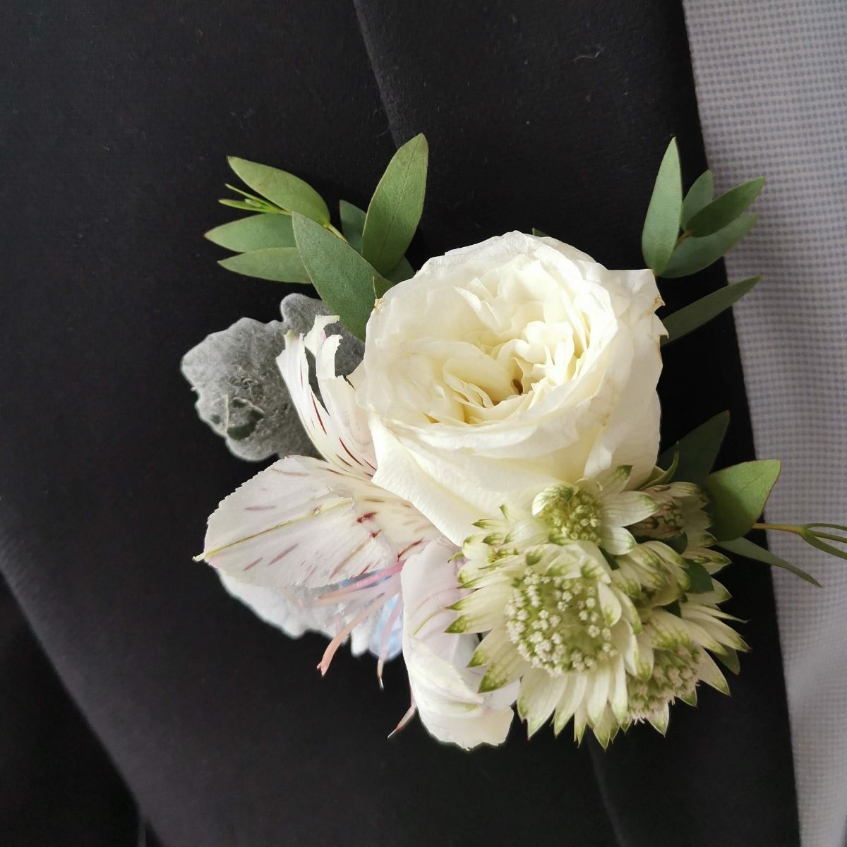 Groom boutonniere white rose wedding Singapore Fleuriste