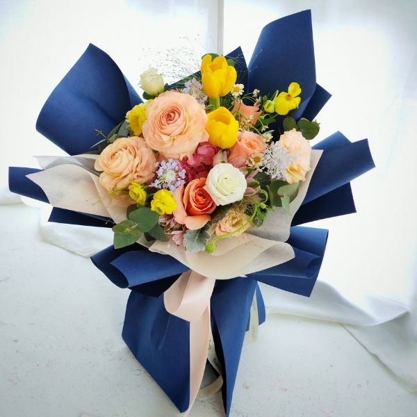 Handcrafted flower bouquet by Fleuriste, Singapore florist