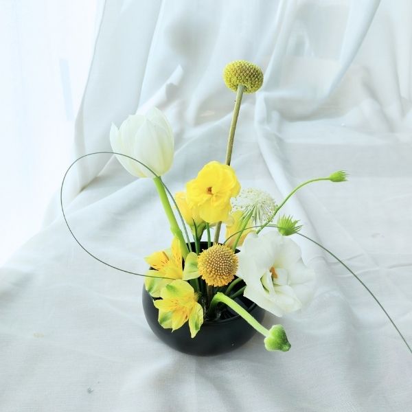 Ikebana corporate floral arrangement workshop Fleuriste Singapore