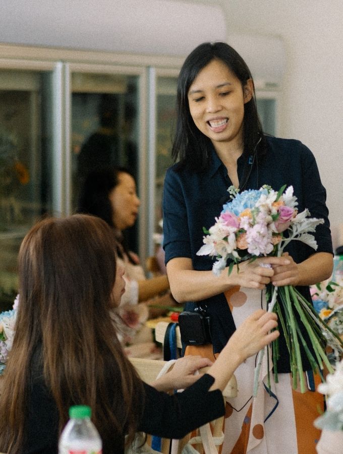 Joan teaching a SkillsFuture WSQ floristry course at Fleuriste Singapore