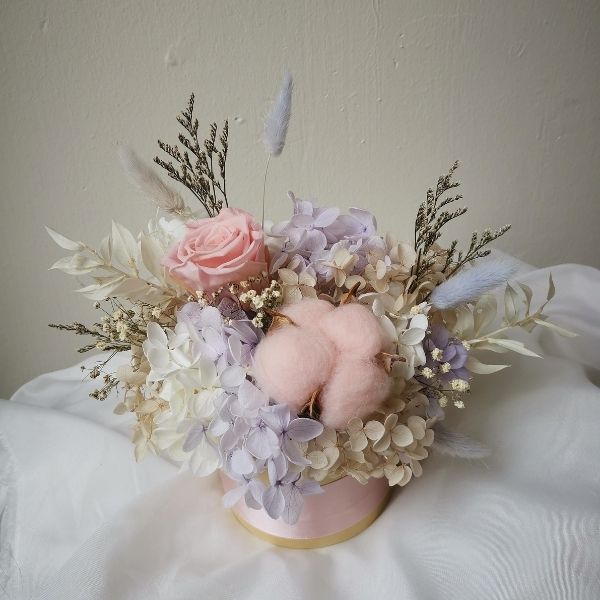 Table arrangement preserved flowers corporate floral arrangement workshop Fleuriste Singapore
