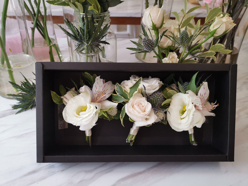 Let’s Talk Boutonniere Fails… (And How to Avoid Them!) 🌿💀