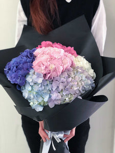Fleuriste bouquet flowers hydrangea black elegant pink blue purple lilac-1
